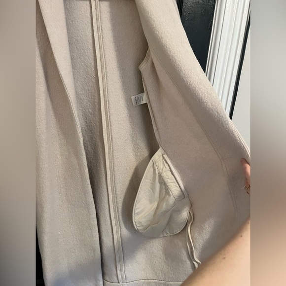 Aritzia Wilfred Ivory Treviso Jacket - Picture 5 of 8